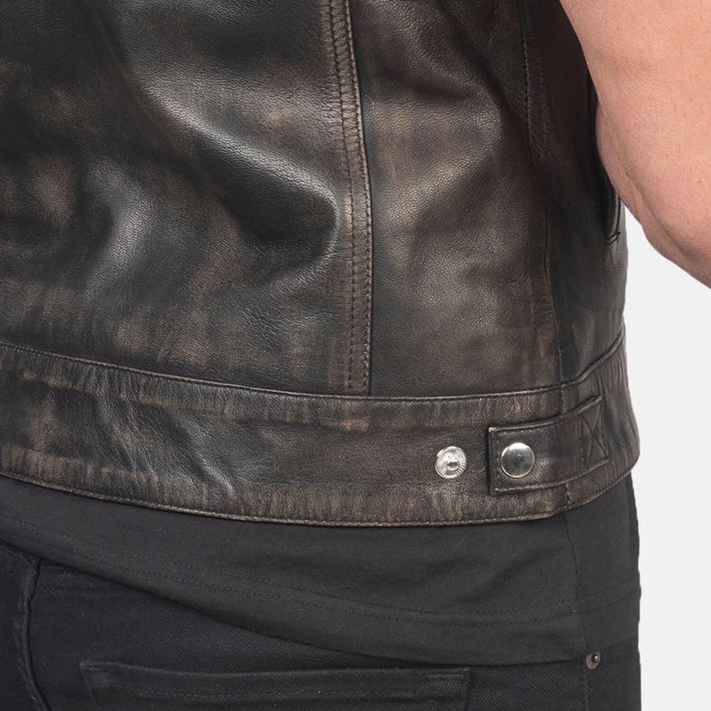 RustForge Moto Leather Vest – Distressed Brown Edition