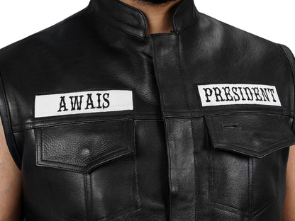 Close-up image highlighting the natural cowhide leather grain of the Staghide MC vest, showcasing the rugged finish and premium material quality suitable for custom embroidery and club patches.


